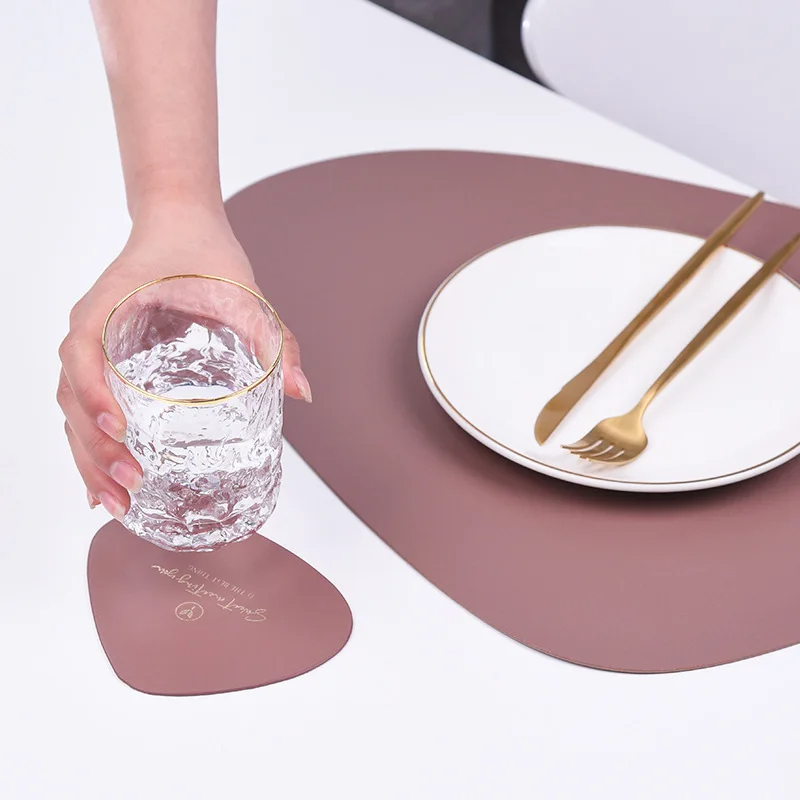 不規則な革のランチョンマットとコースターのセット,耐油性,防 - Leatherwork Desk のレビューと価格