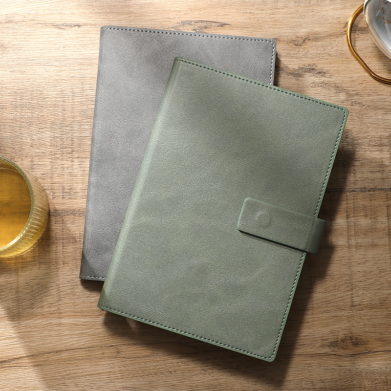A5 ビジネスノート カラーチェンジPUレザー ジャーナル  - Leather Work Notepad のレビューと価格