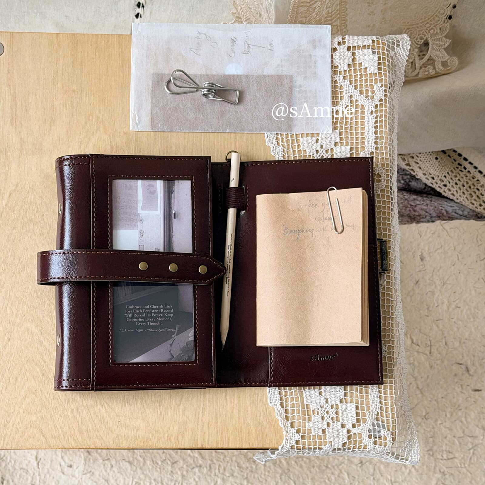 ヴィンテージA6三つ折りレザーリフィル可能ノート、プレミアム - Leather Work Notepad のレビューと価格