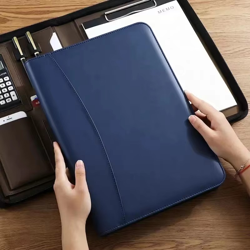 PUレザーポートフォリオ A4ドキュメントケース ジッパー付 - Leather Work Folder のレビューと価格